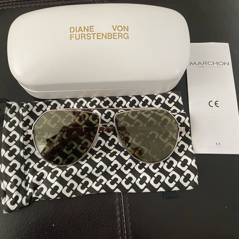 Aviator sunglasses-Diane von Furstenberg
